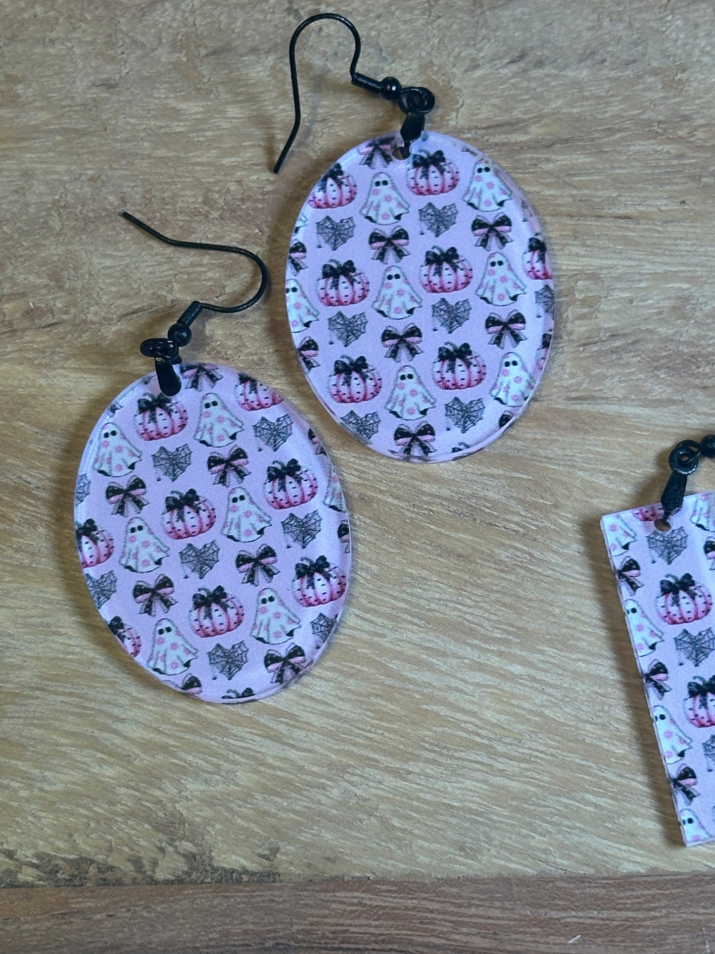 Halloween coquette bow dangle earrings