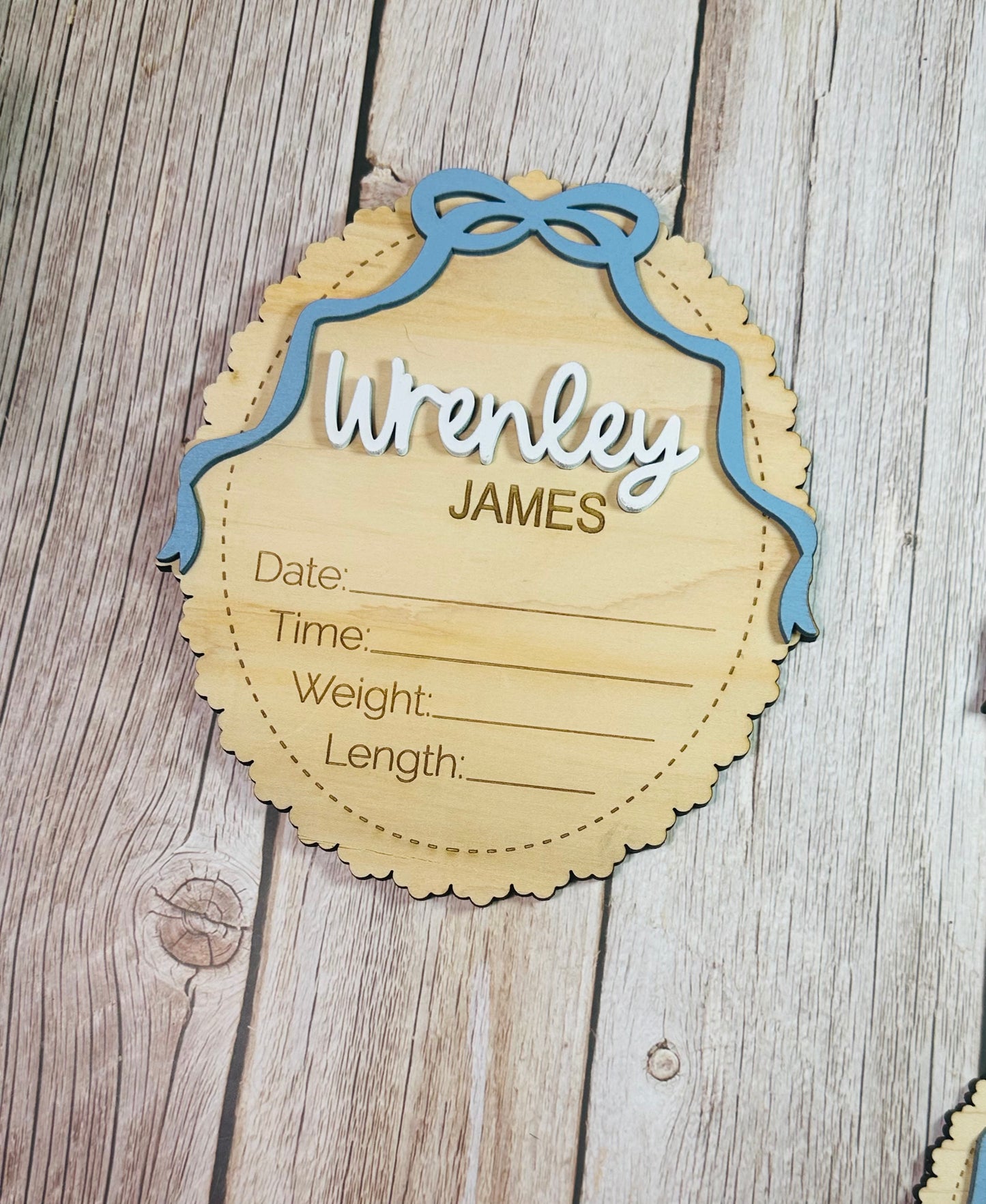 Birth announcements with Decorative edge and coquette bow