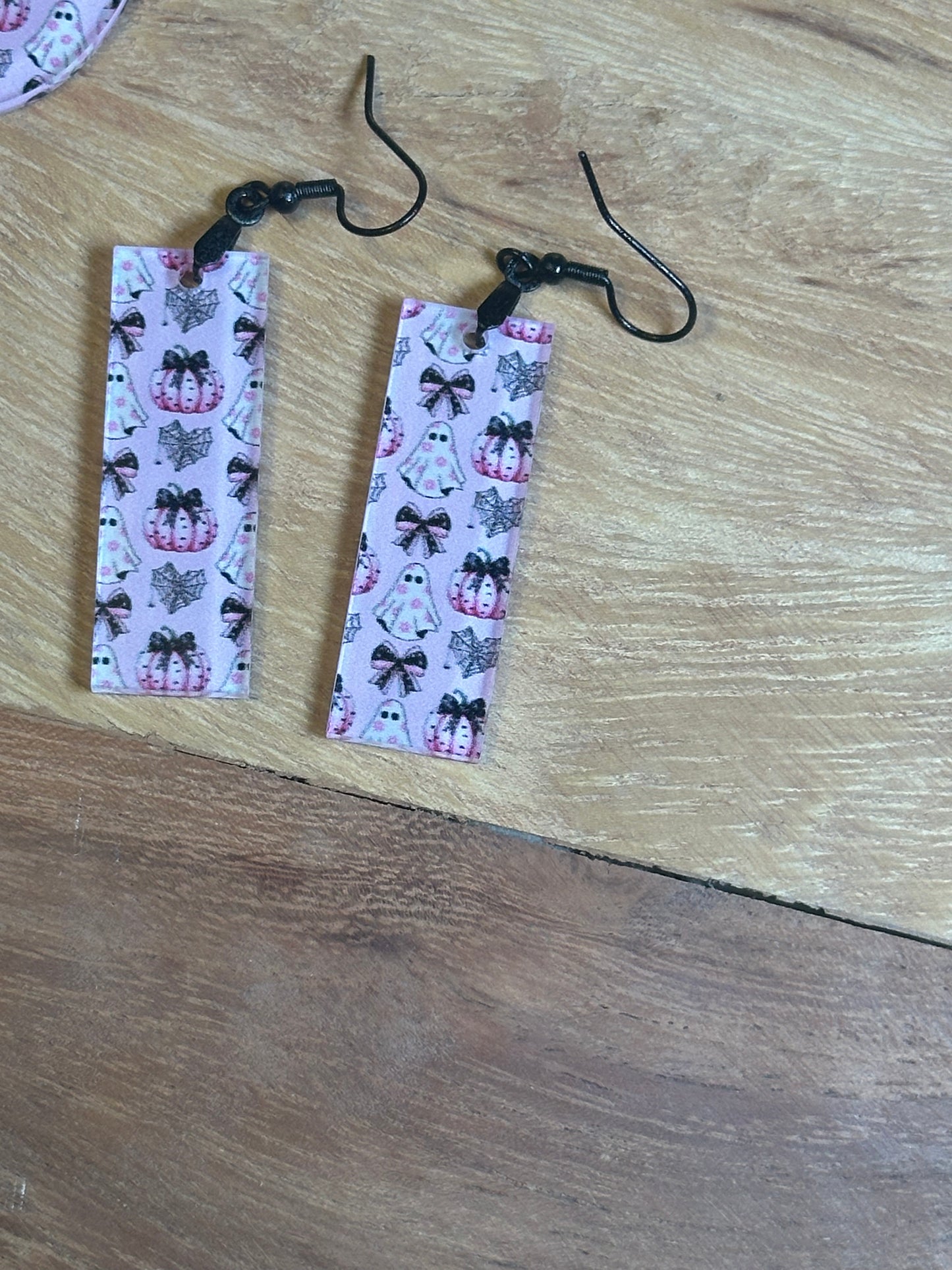 Halloween coquette bow dangle earrings