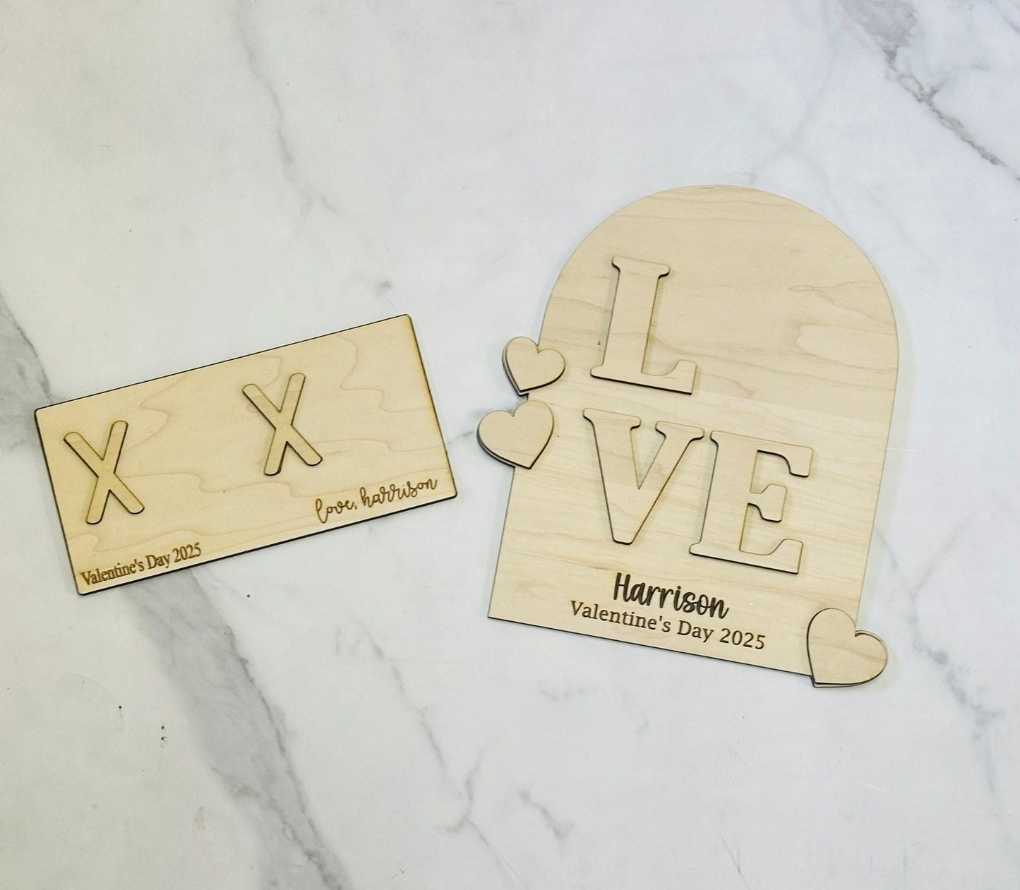 Valentine’s Day handprint DIY plaques