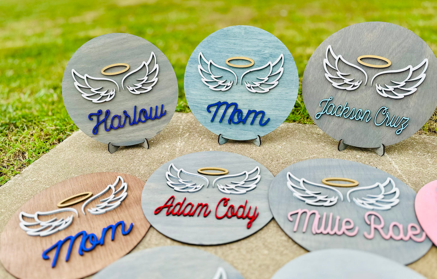 Angel wing 12” memorial round