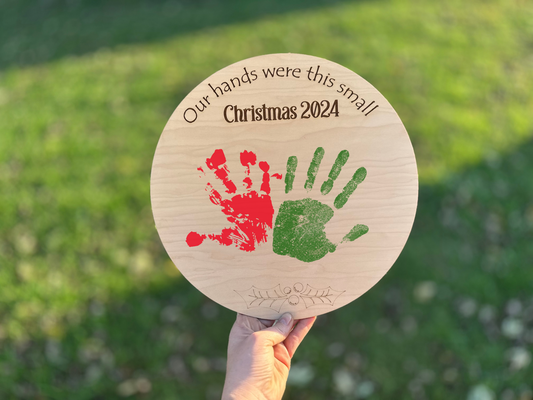 Hands were this small plaque