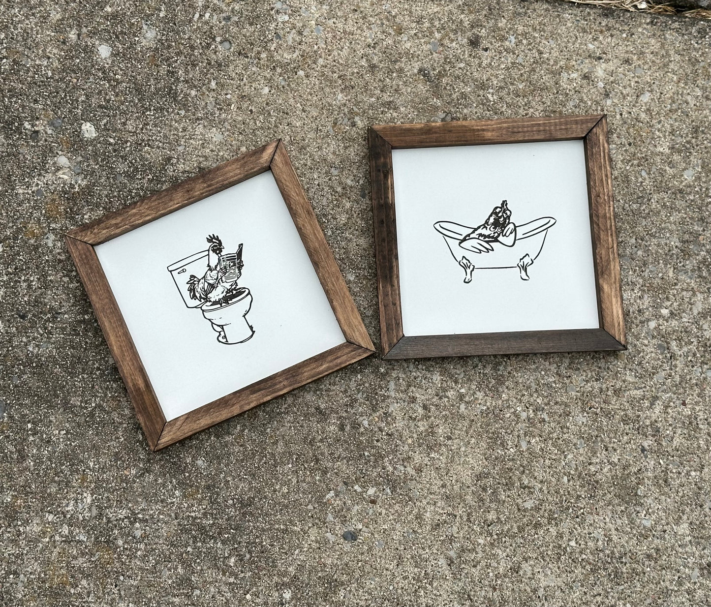 Pair of Chicken Bathroom plaques