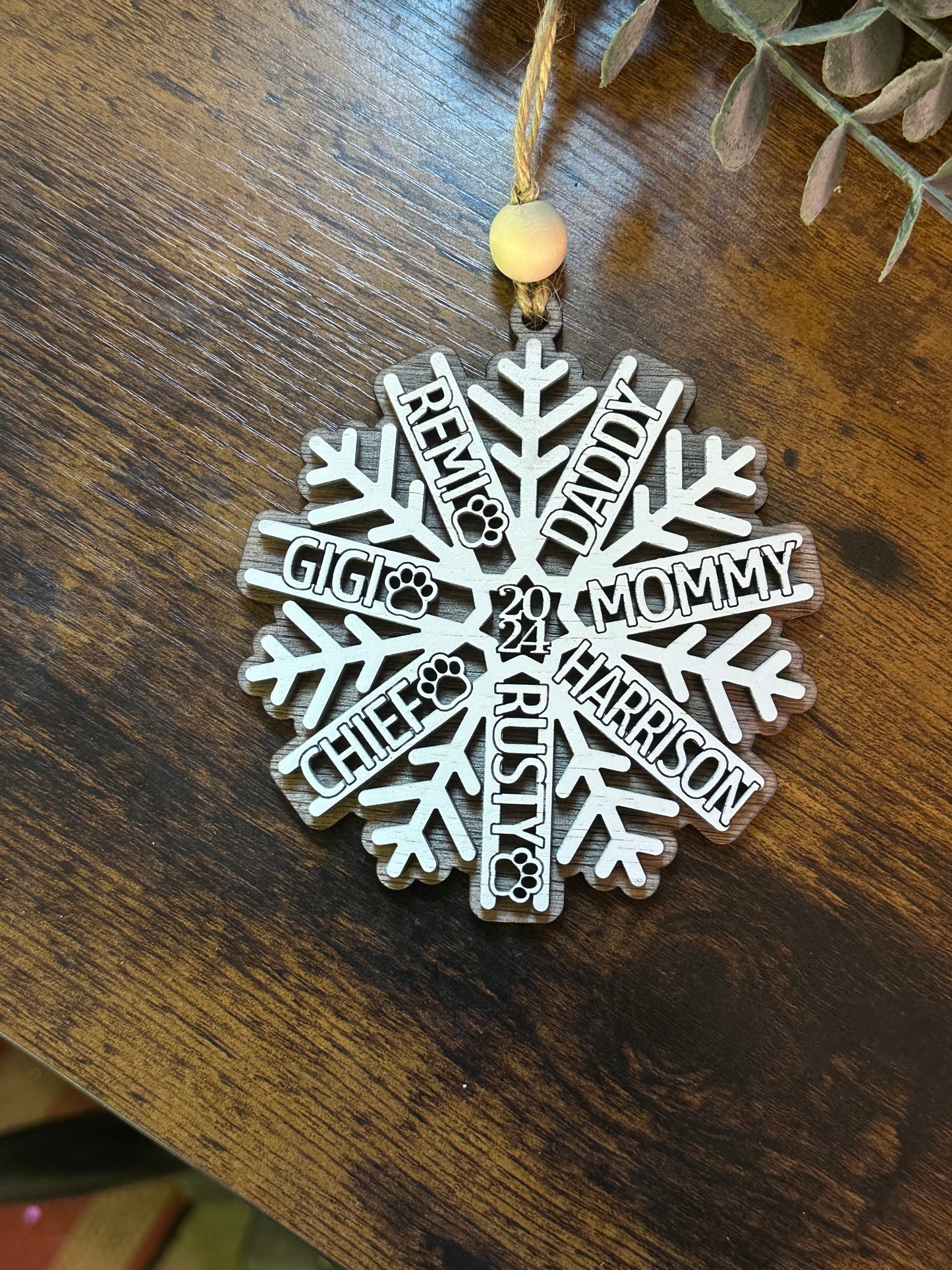 Snowflake family ornaments