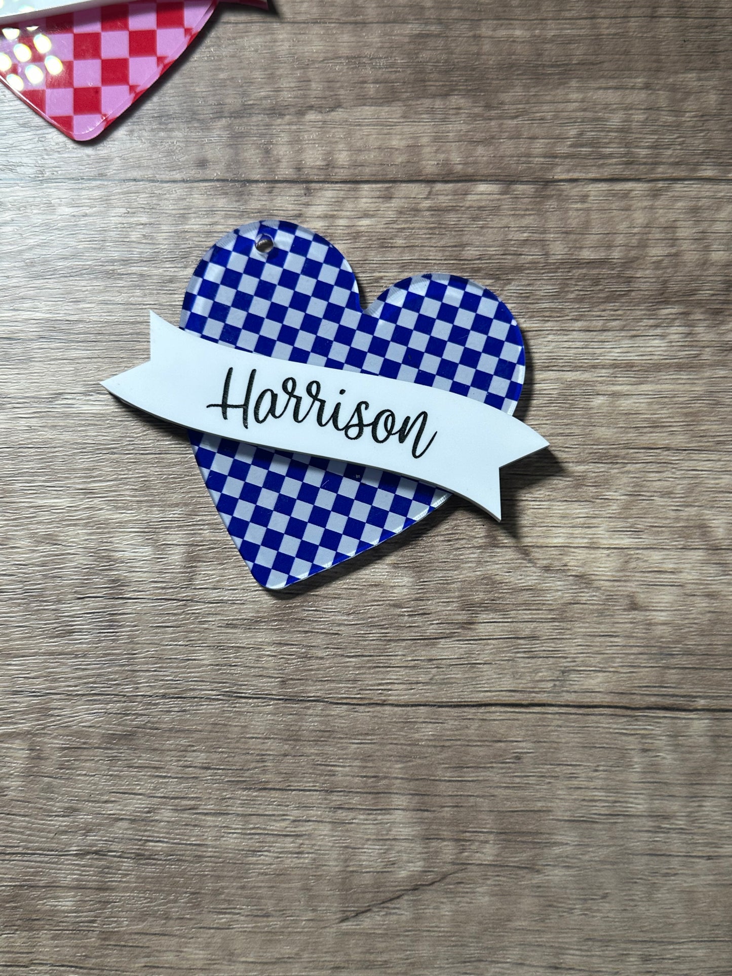 Checkered acrylic heart tag