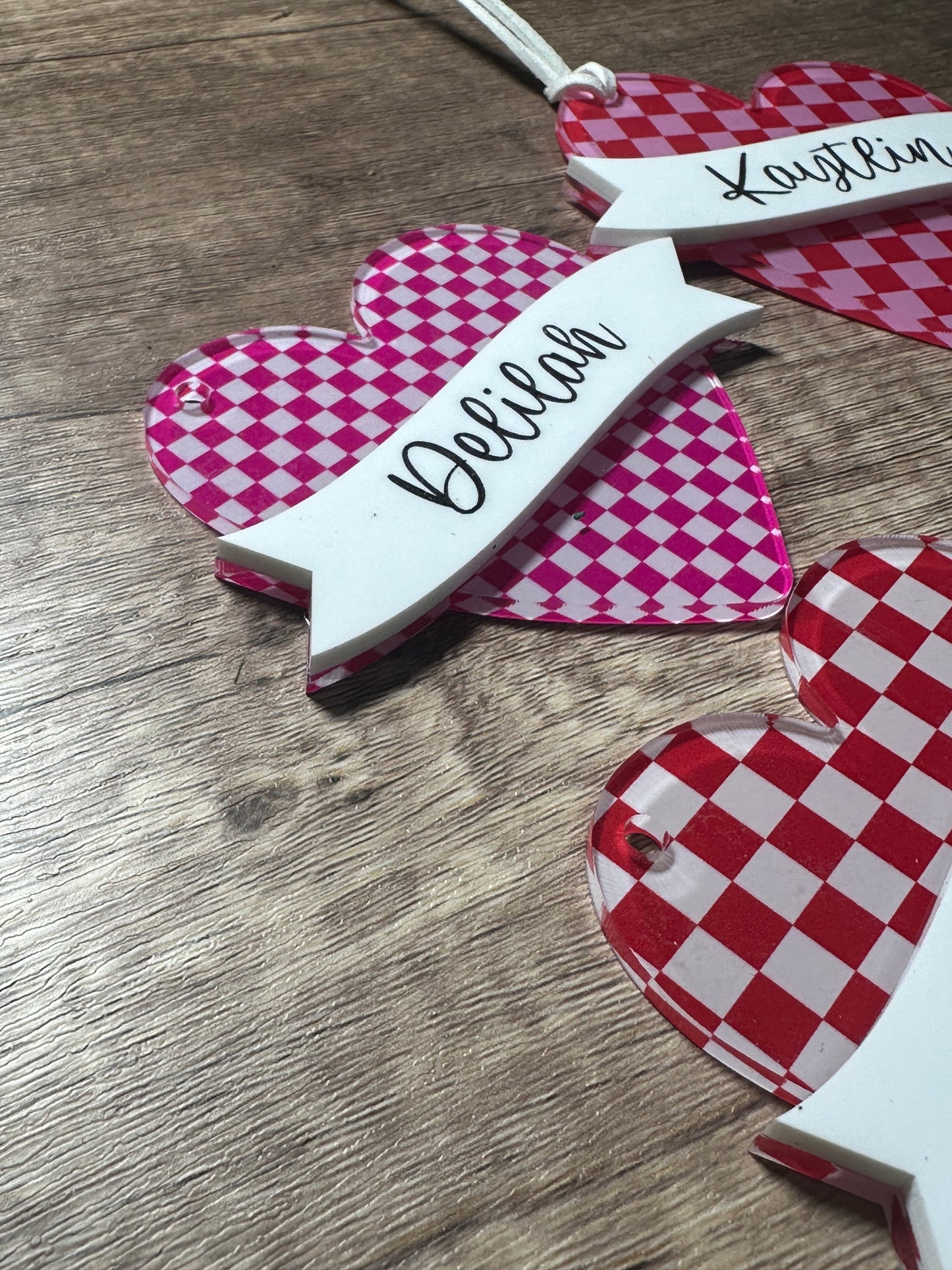 Checkered acrylic heart tag