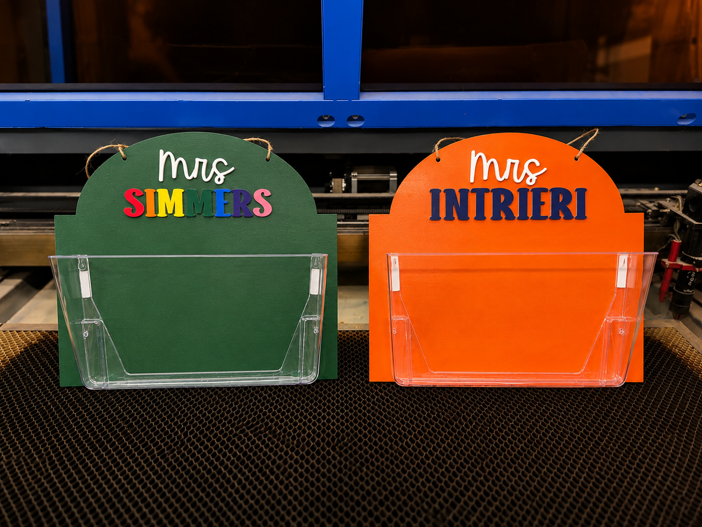 Folder & paper mount