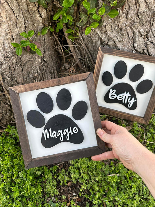 Dog paw print plaques 🐾