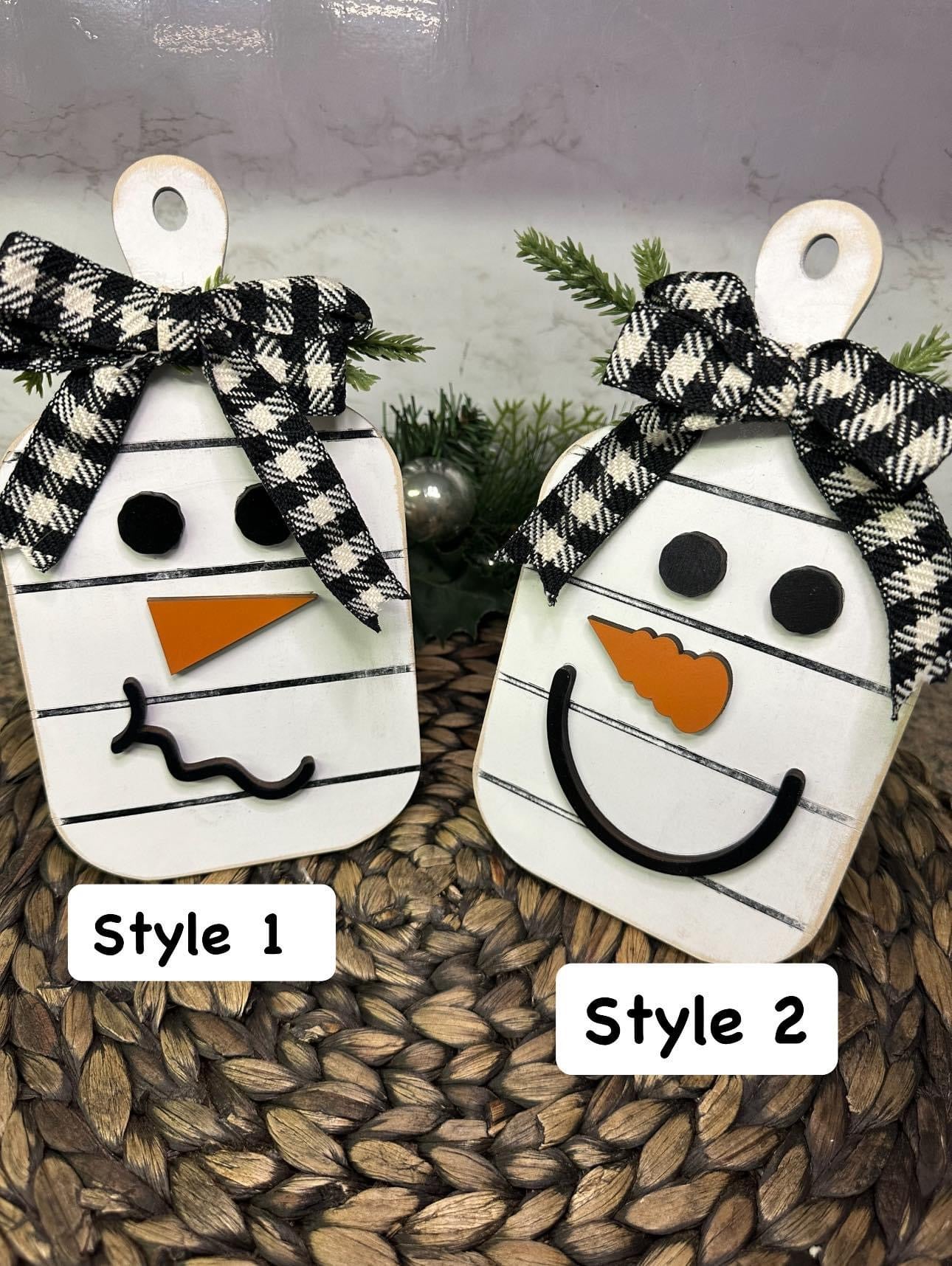 Paddle board snowmen decor ⛄️