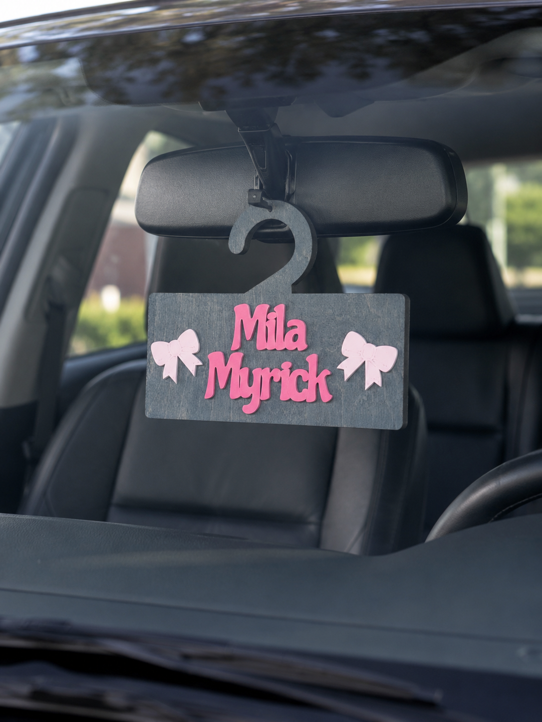 Car rider rear view mirror hanger